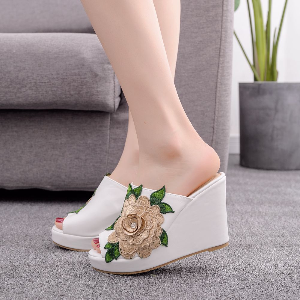 Queen Street Fashion - Женские модные сандалии на платформе с